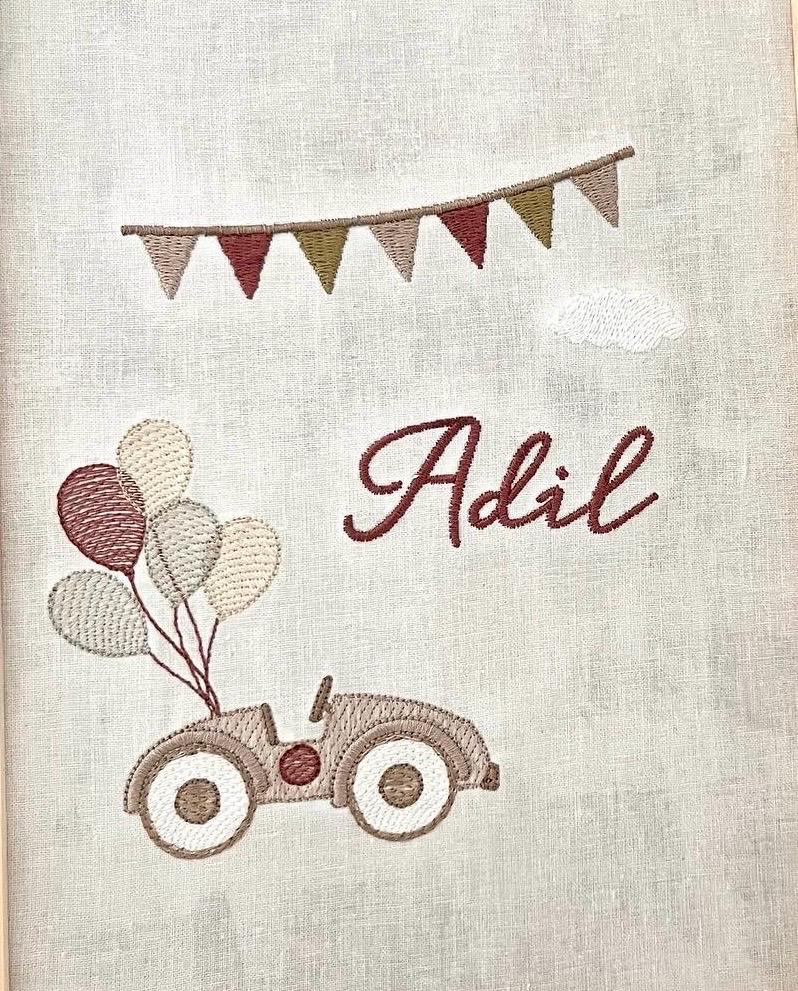 Tambourin brodé voiture