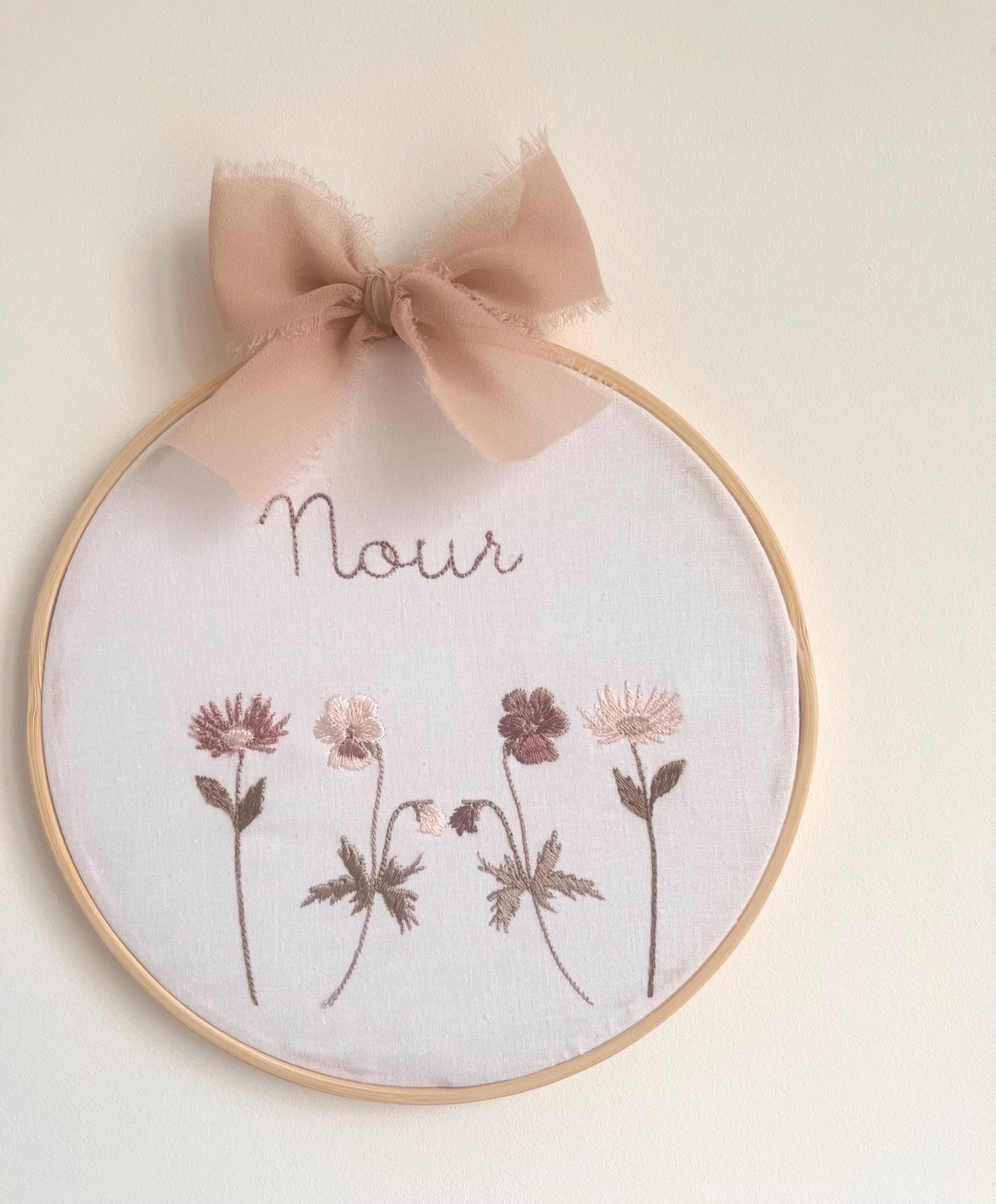 Tambourin brodé fleurs