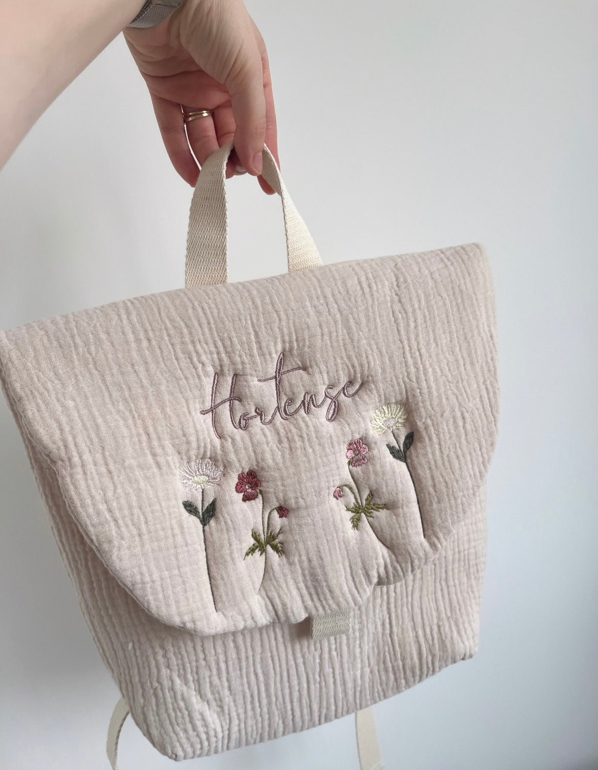 Le sac à dos - motif fleurs