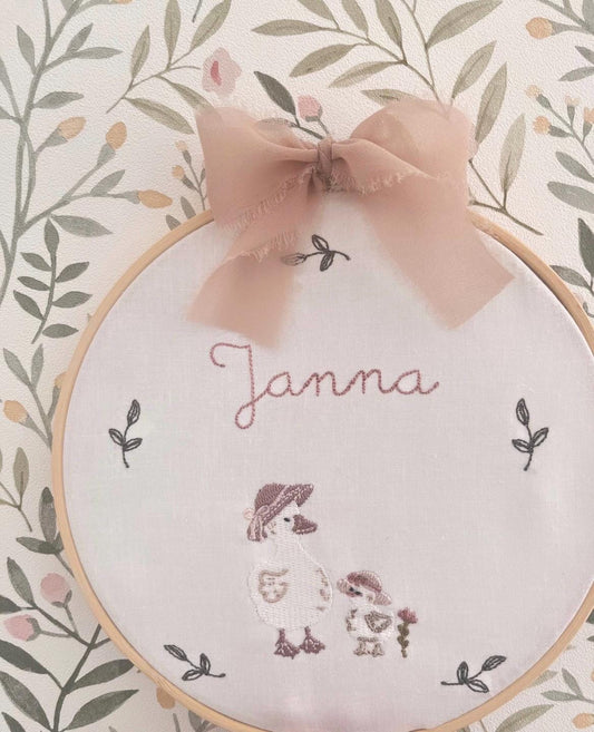 Tambourin brodé oies